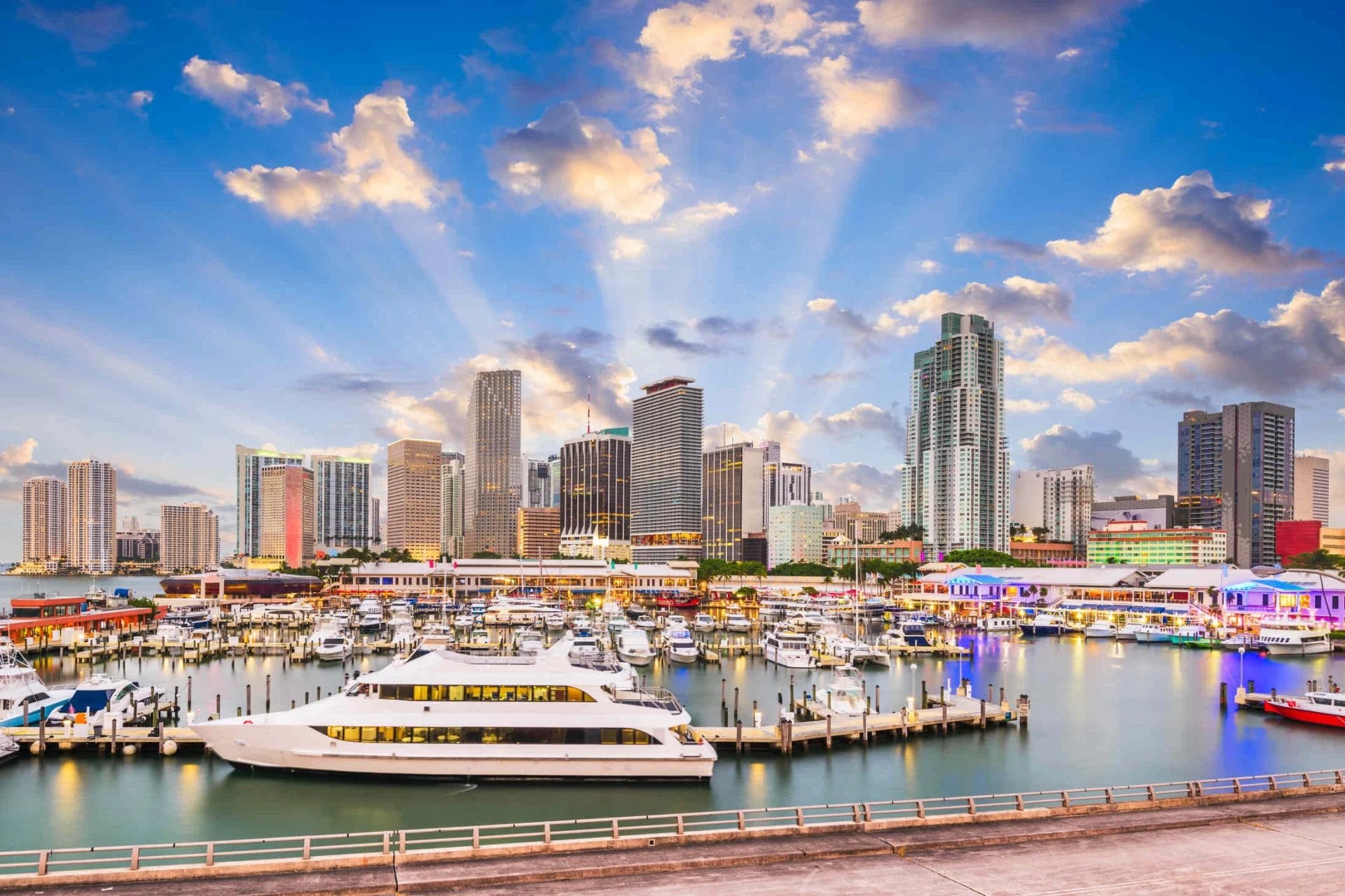 Cómo identificar oportunidades de inversión en el mercado inmobiliario de Miami